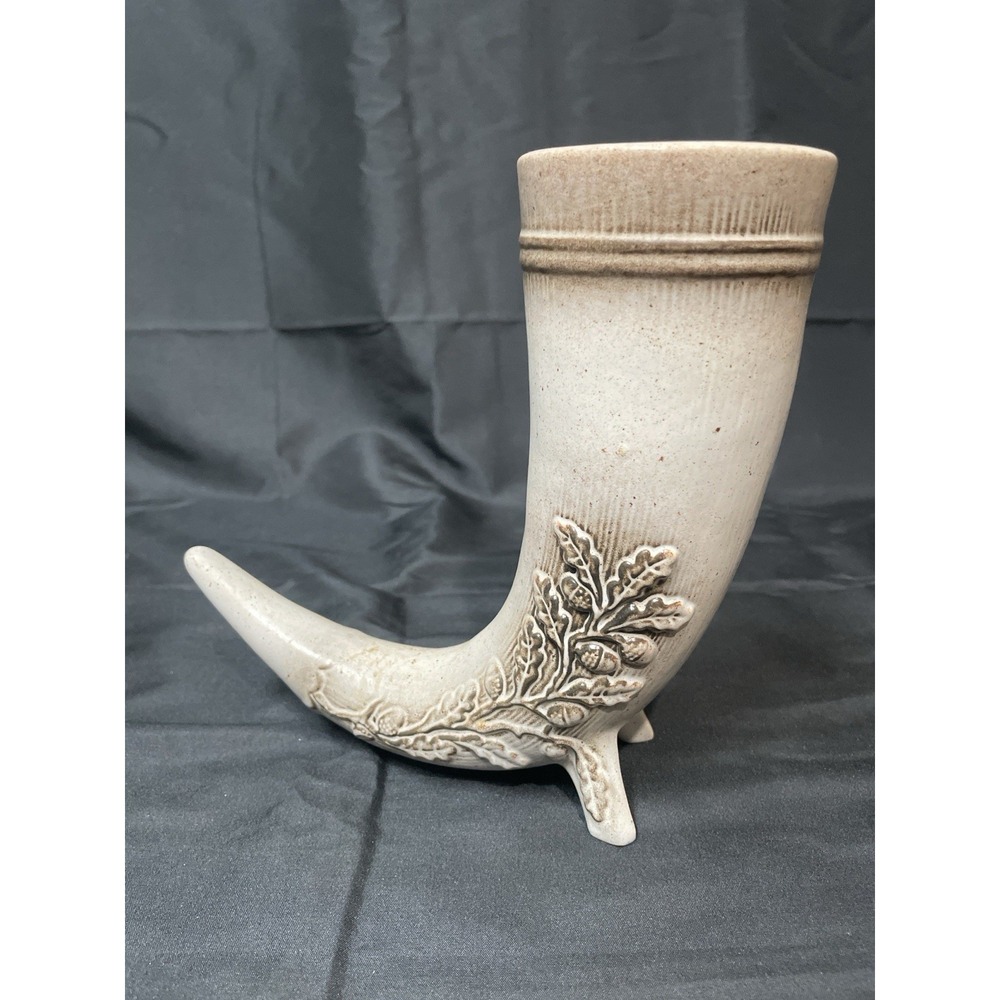 Vintage Ceramic Horn Cornucopia Vase Oak Leaves Acorns Fall Decor 8"